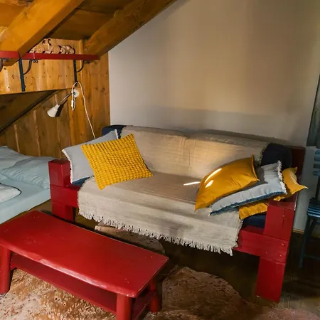 Lodge Srub Midla