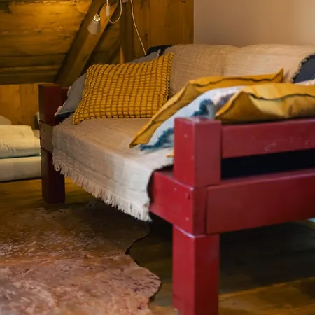 Srub Midla Lodge Cenkovice