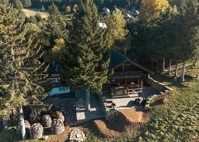 Srub Midla Lodge *
